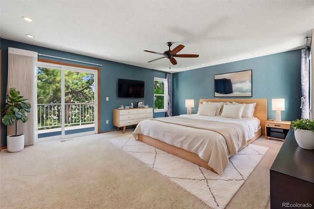 927 Oakwood Drive, Castle Rock, CO 80104