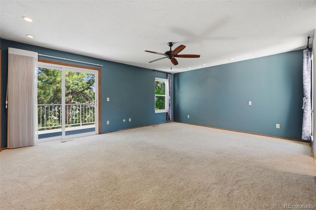 927 Oakwood Drive, Castle Rock, CO 80104