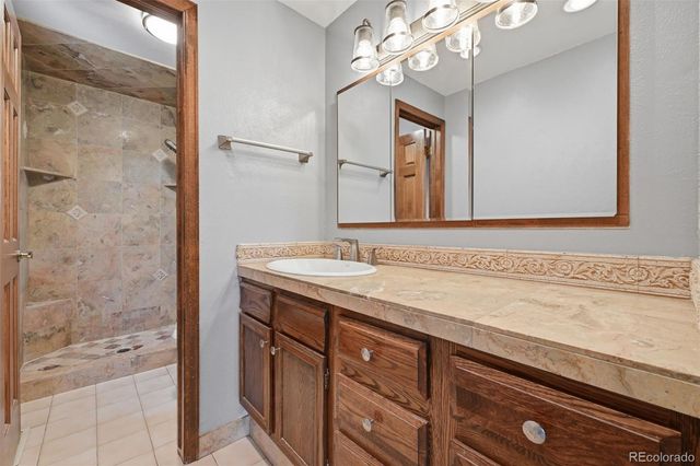 927 Oakwood Drive, Castle Rock, CO 80104