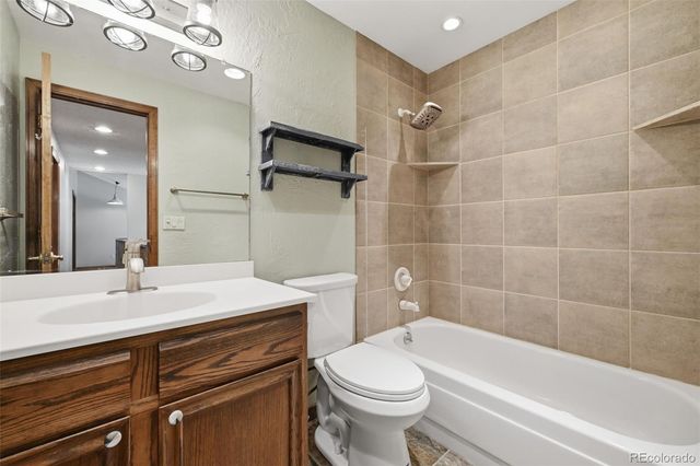 927 Oakwood Drive, Castle Rock, CO 80104