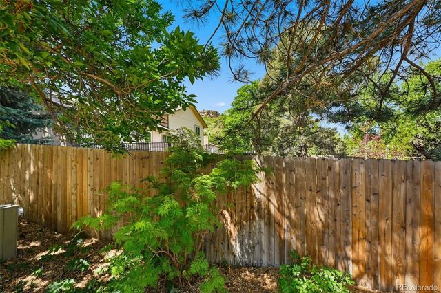 927 Oakwood Drive, Castle Rock, CO 80104