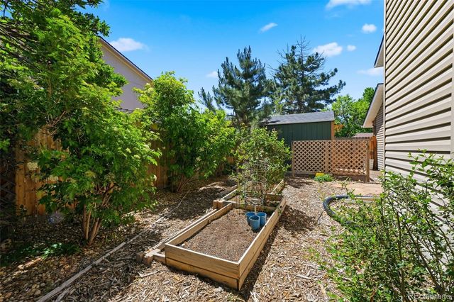 927 Oakwood Drive, Castle Rock, CO 80104
