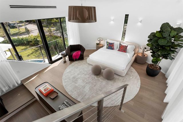 5261 NE 5th Ave, Miami, FL 33137