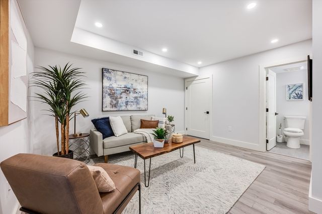 317 Pearl 1, Cambridge, MA 02139