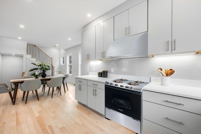 317 Pearl 1, Cambridge, MA 02139