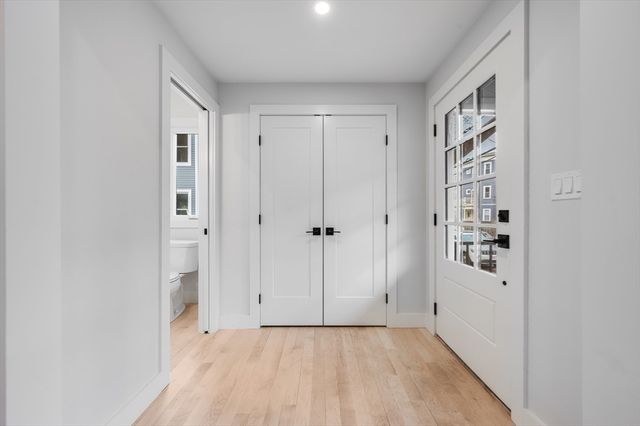 317 Pearl 1, Cambridge, MA 02139