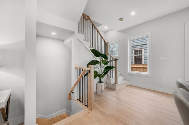 317 Pearl 1, Cambridge, MA 02139