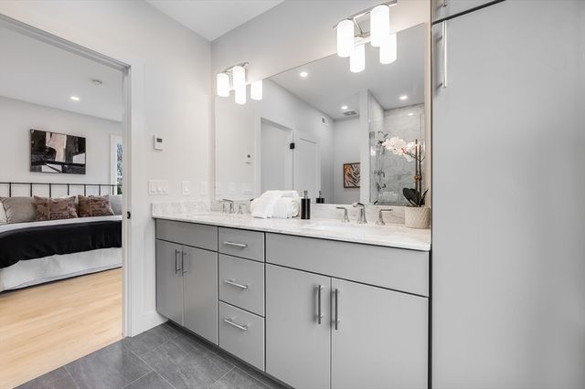 317 Pearl 1, Cambridge, MA 02139