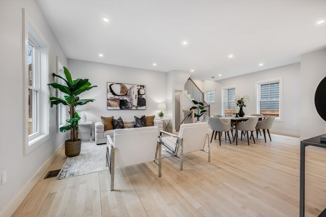 317 Pearl 1, Cambridge, MA 02139