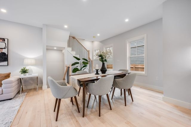 317 Pearl 1, Cambridge, MA 02139