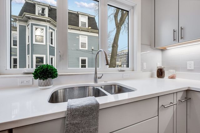 317 Pearl 1, Cambridge, MA 02139