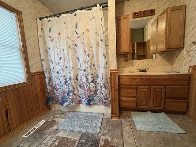 1060 Oak Street, Plain, WI 53577