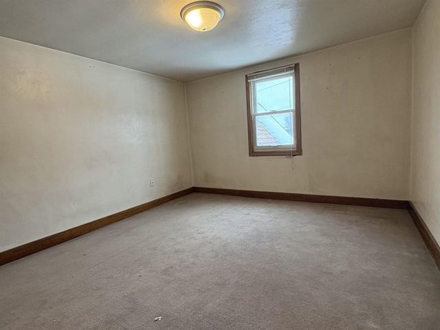 1060 Oak Street, Plain, WI 53577