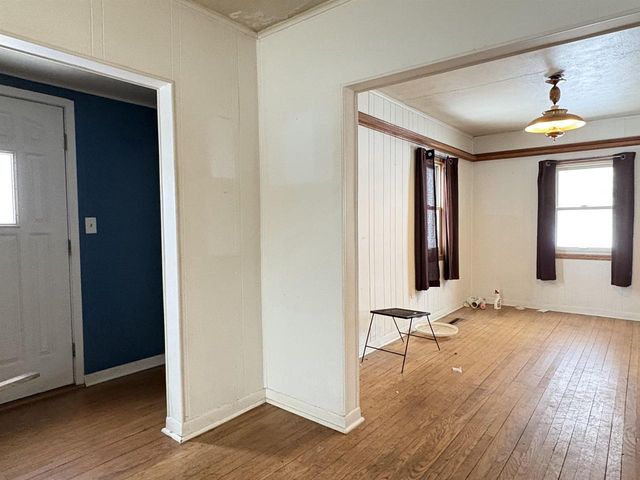 1060 Oak Street, Plain, WI 53577