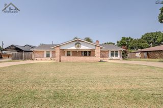 1066 JAN LEE DRIVE, Burkburnett, TX 76354