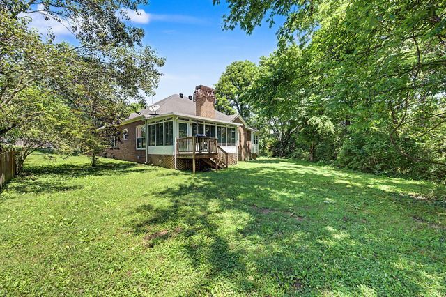 5113 Millbrook Dr, Nashville, TN 37221
