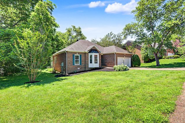 5113 Millbrook Dr, Nashville, TN 37221