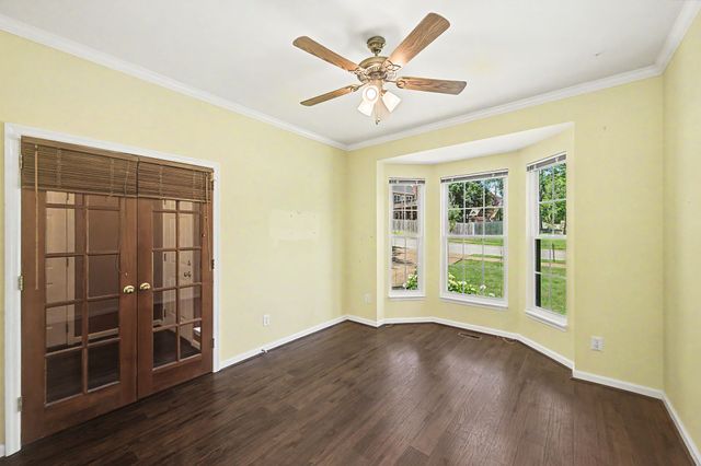 5113 Millbrook Dr, Nashville, TN 37221