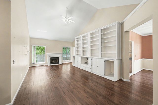5113 Millbrook Dr, Nashville, TN 37221