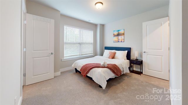 5020 Central Avenue, Charlotte, NC 28205