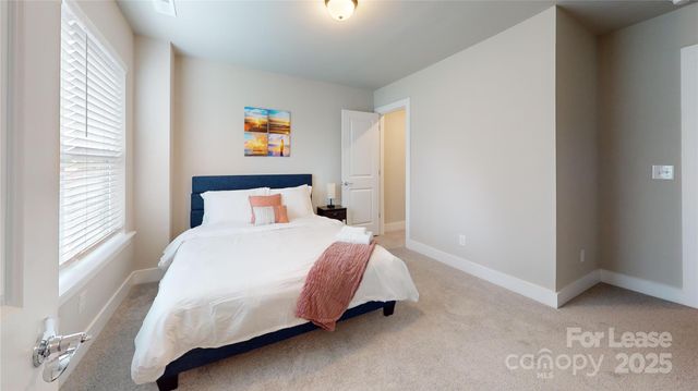 5020 Central Avenue, Charlotte, NC 28205