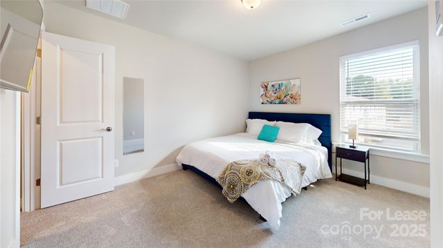 5020 Central Avenue, Charlotte, NC 28205