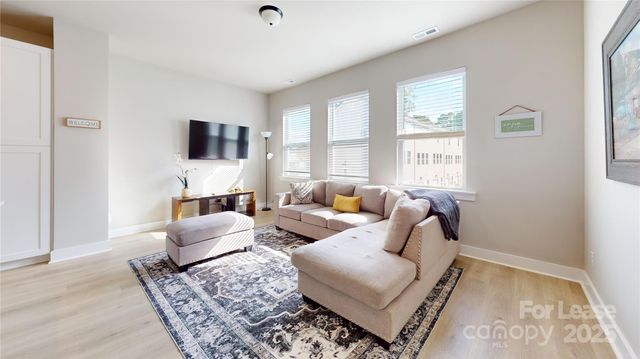 5020 Central Avenue, Charlotte, NC 28205