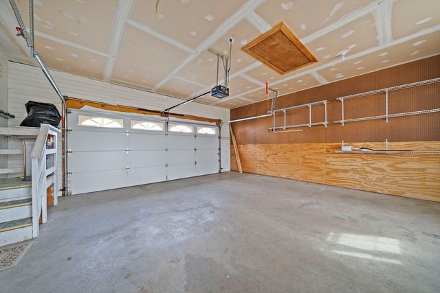 6802 Oak Point Drive, Middleboro, MA 02346