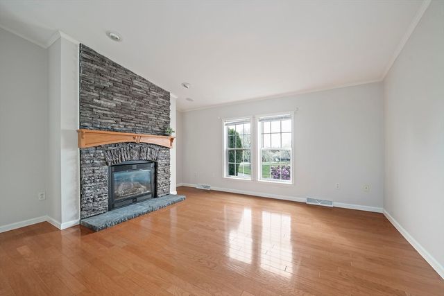 6802 Oak Point Drive, Middleboro, MA 02346