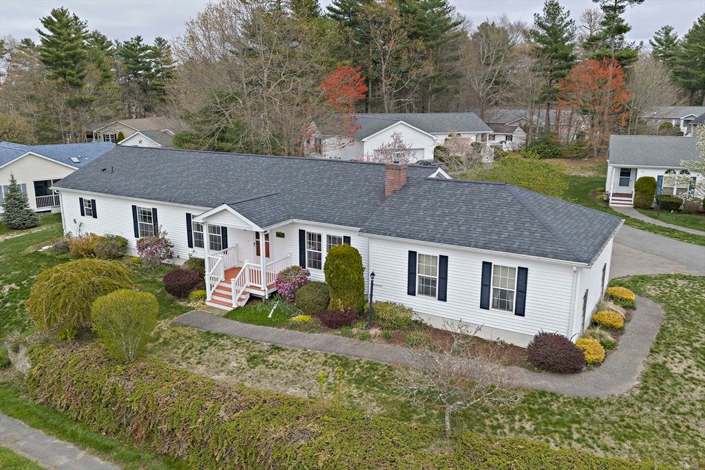 6802 Oak Point Drive, Middleboro, MA 02346