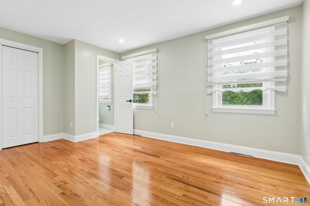 122 Upper State Street, North Haven, CT 06473