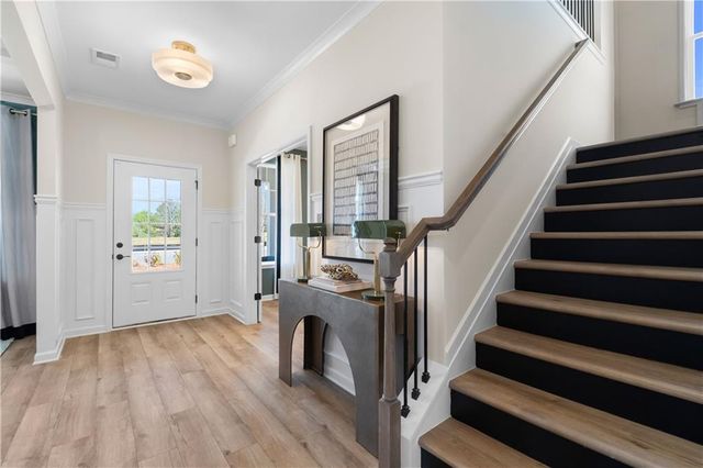 621 Continental Drive, Mcdonough, GA 30253