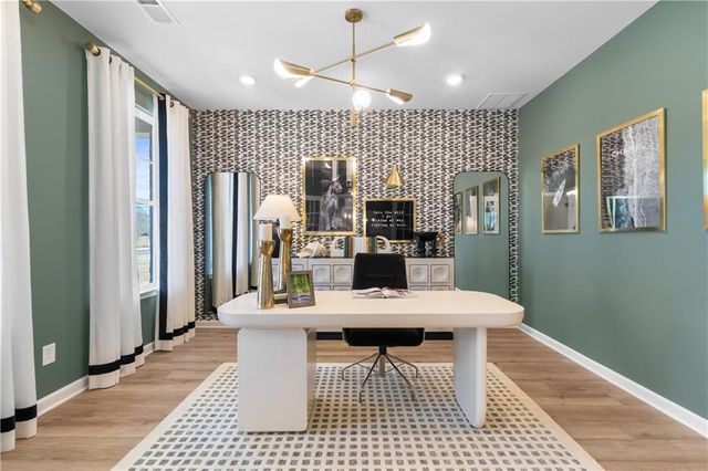 621 Continental Drive, Mcdonough, GA 30253