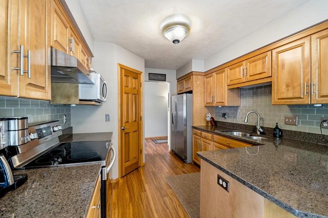 4000 BUCKEYE WAY, Green Bay, WI 54311