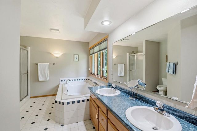 4000 BUCKEYE WAY, Green Bay, WI 54311