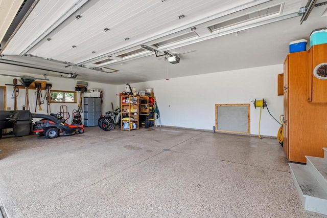 4000 BUCKEYE WAY, Green Bay, WI 54311
