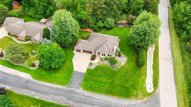 4000 BUCKEYE WAY, Green Bay, WI 54311