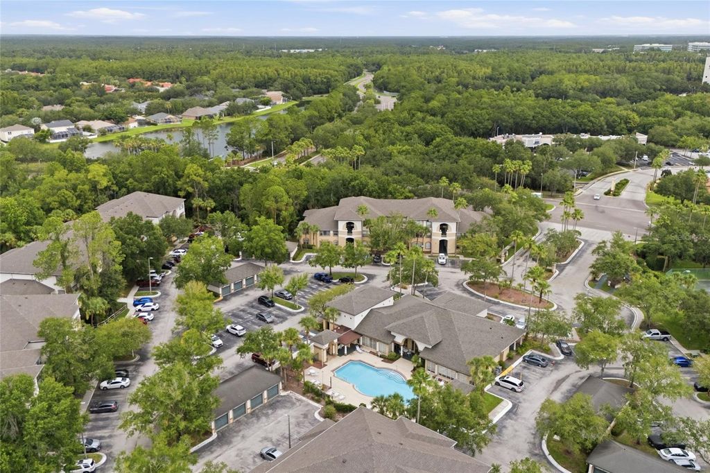 Image 26 of property listing at 17112 CARRINGTON PARK DRIVE 926, Tampa, FL 33647