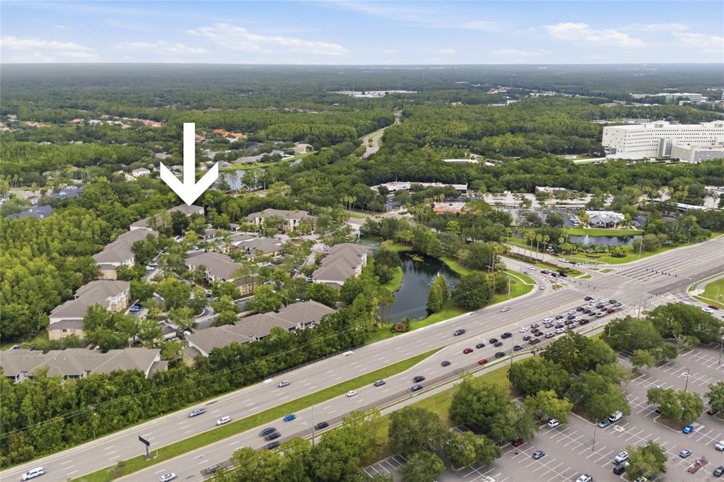 Image 27 of property listing at 17112 CARRINGTON PARK DRIVE 926, Tampa, FL 33647