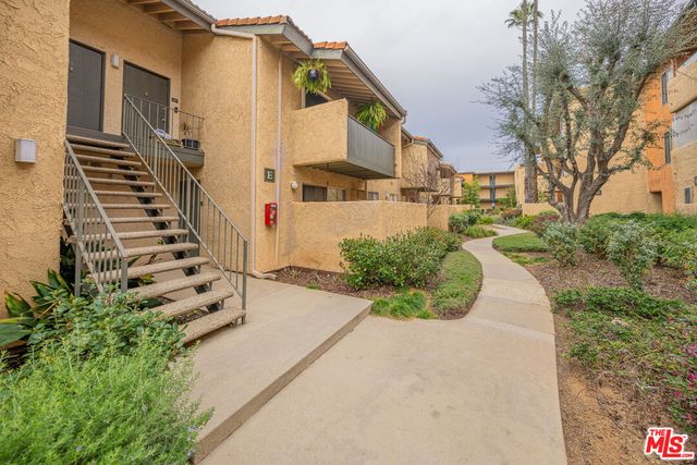 15425 Sherman Way 241, Van Nuys, CA 91406