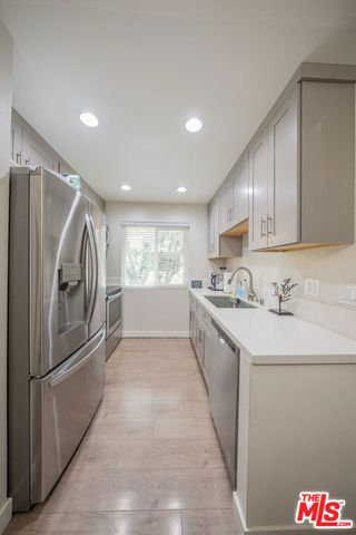 15425 Sherman Way 241, Van Nuys, CA 91406