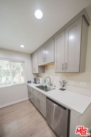 15425 Sherman Way 241, Van Nuys, CA 91406