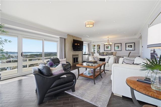 3556 Shore Dr Apt 900, Virginia Beach, VA 23455