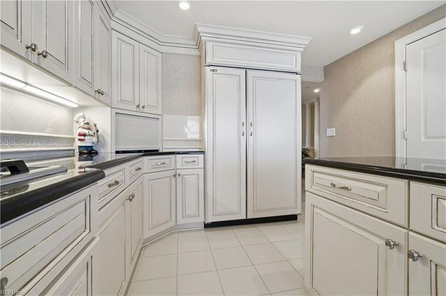 3556 Shore Dr Apt 900, Virginia Beach, VA 23455