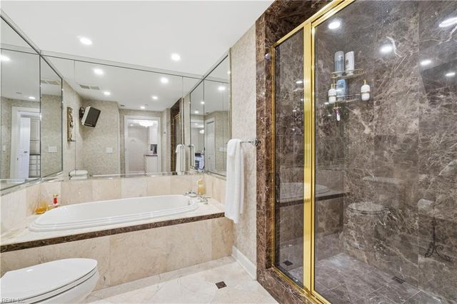 3556 Shore Dr Apt 900, Virginia Beach, VA 23455