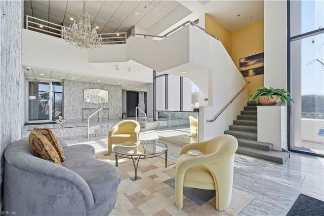 3556 Shore Dr Apt 900, Virginia Beach, VA 23455