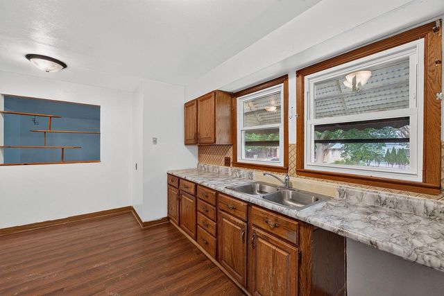 5809 N 36th STREET, Milwaukee, WI 53209