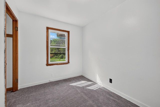 5809 N 36th STREET, Milwaukee, WI 53209