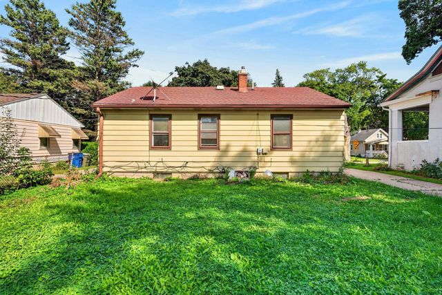 5809 N 36th STREET, Milwaukee, WI 53209