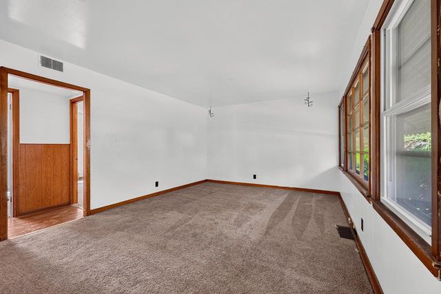 5809 N 36th STREET, Milwaukee, WI 53209